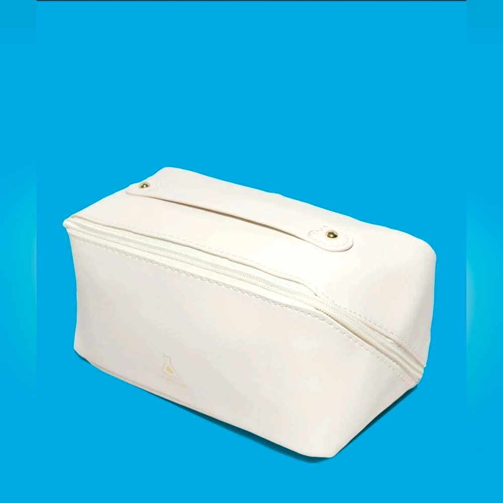 Travel Toiletry Bag NWT